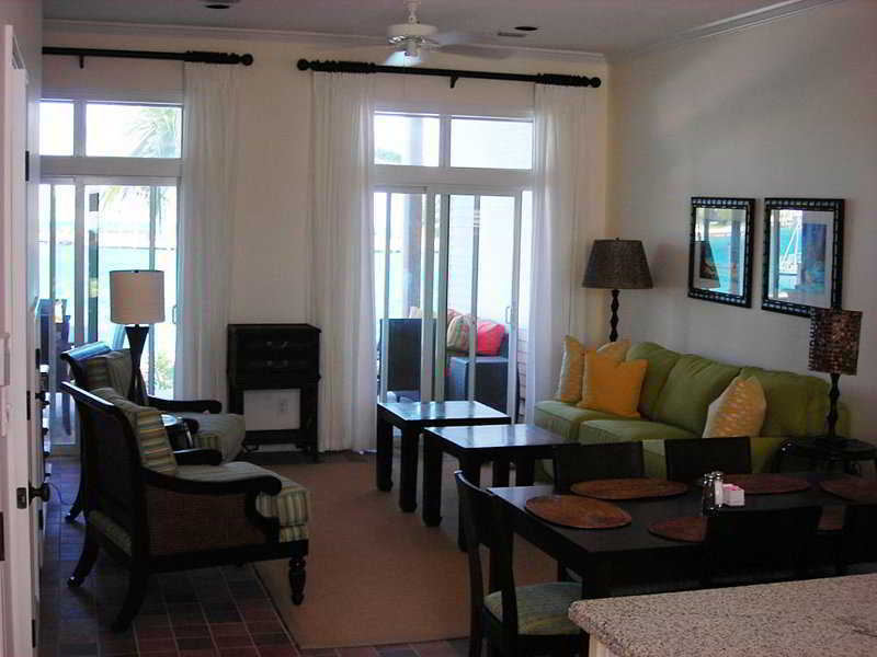 Cape Eleuthera Resort & Marina Freetown Экстерьер фото